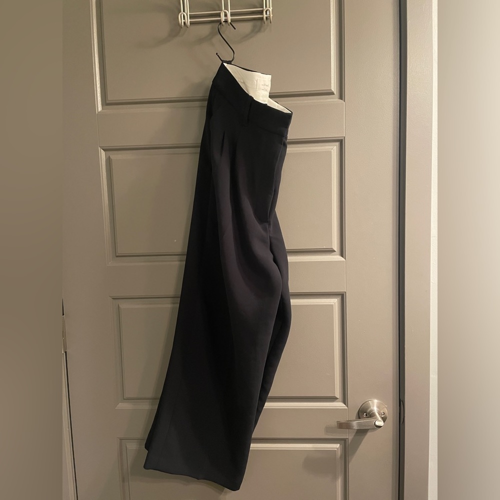 Aritzia Wilfred Effortless Crop Pants